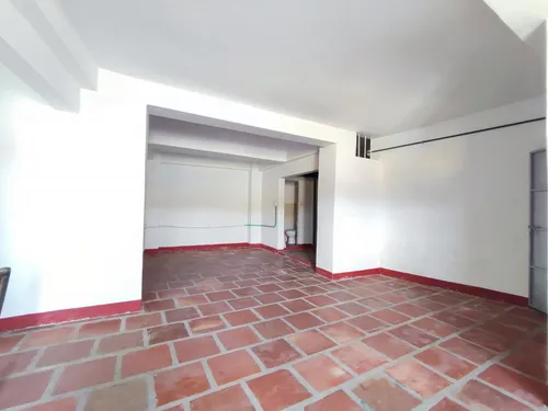 Local En Venta En El Llano. Cod V27790