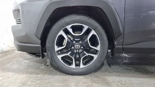 Toyota RAV4 2.5 ADVENTURE AWD AUTO