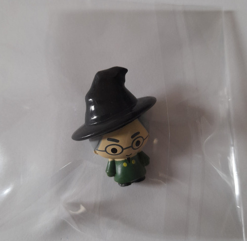 Miniatura Gogo Enigma Professora Minerva Cacau Show 2024