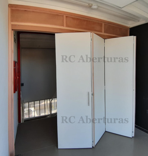 Imagen 6 de 6 de Puertas Plegables Madera 4 Hojas, Cubre Hasta 300 X 214 Alto