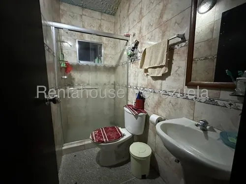 Casa En Venta En El Limon Zp