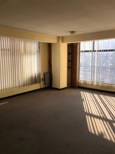 Imagen 10 de 15 de Renta De Oficinas En Querétaro, Ferente Al Ine (módulo De Atención Ciudadana)
