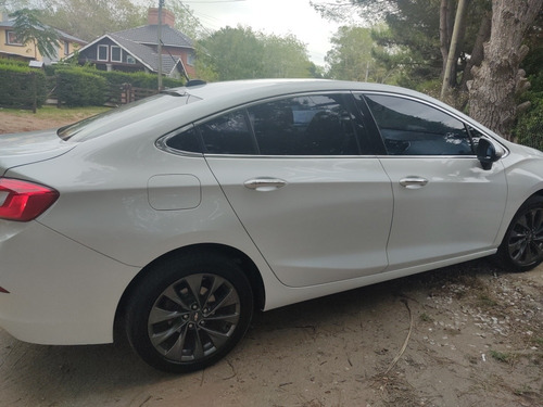 Imagen 4 de 9 de Chevrolet Cruze Sedan 1.4 Ltz Mt