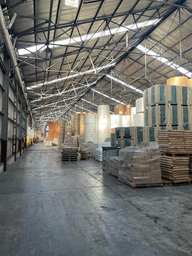 Imagen 14 de 18 de Depósito/galpon En Alquiler Ideal Logistica 5400m2 - Quilmes Oeste