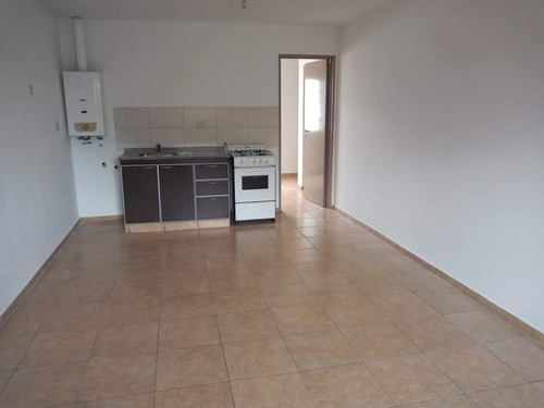 Vendo Departamento En Alto Alberdi - Sol De Mayo 864 - Cocina Kitchenette Dormitorio Con Baño En Sui