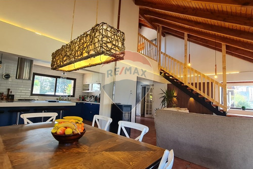 Exclusivo Arriendo De Casa En Parcela