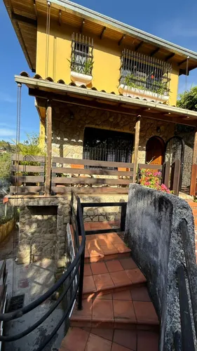Casa En Los Amarillos