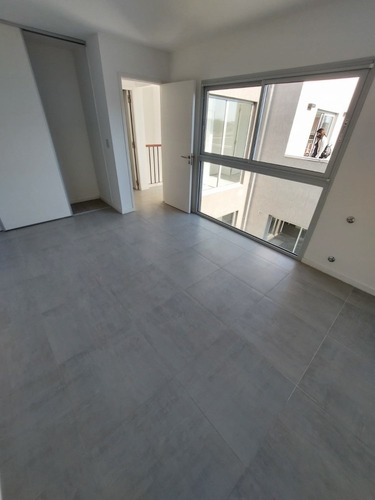Imagen 15 de 26 de Vendo Duplex Miradores De Manantiales Ii 3 Dormitorios Patio Cochera Doble Seg