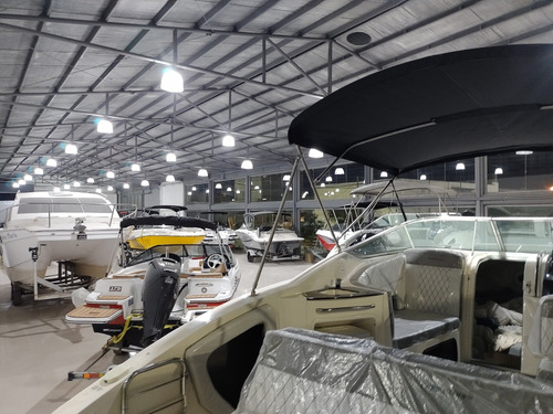 Canestrari 208 D/f Con Mercruiser 200 V6