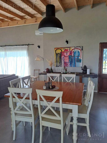 Venta Casa Moderna 4 Amb En Barrio Parque Sakura Iii, Exaltación De La Cruz