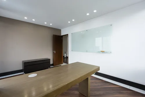 Oficina En Arriendo/venta En Chico Norte. Cod A1105065