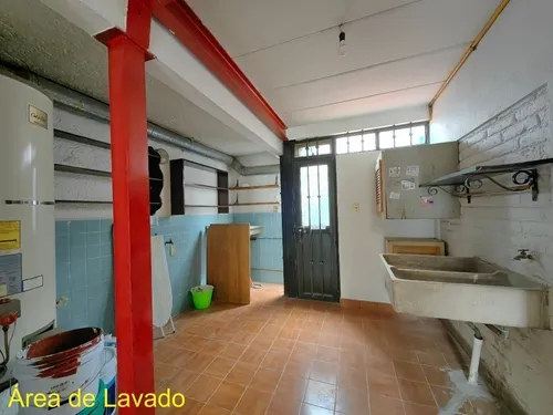 Casa Venta En Col. Bosque Del Sur / 262 M2