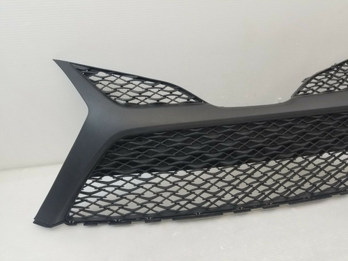Parrilla Toyota Camry 2018 2019 A 20 Dias (Usado)