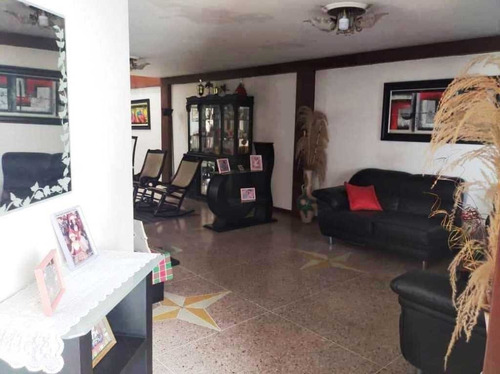 Imagen 2 de 16 de Se Vende Casa La Pastora Valencia Centro 04144121460