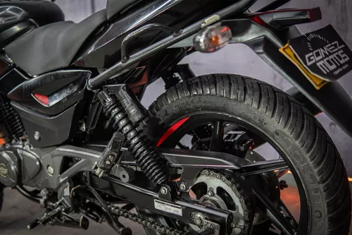 Bajaj Pulsar 180 Neon 2022