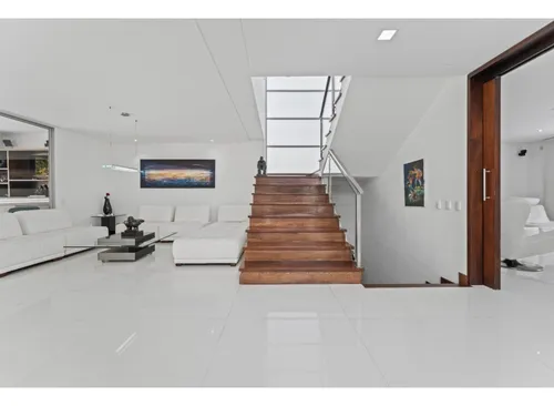 452m2 Casa En El Poblado