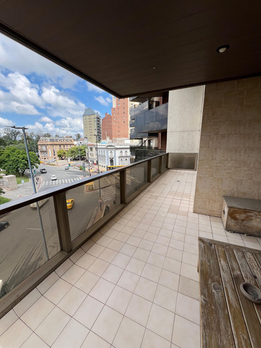 Exclusivo Semipiso En Venta Sobre Plaza España - 330m2 Propios + 2 Cocheras!
