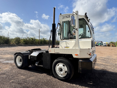 Mula De Patio Autocar Año:2019 Cummins 18,645.3 Hrs Gm108853
