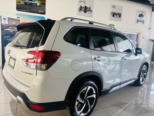 Subaru Forester 2.5 Touring Awd Cvt