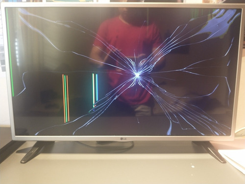 Televisor LG 32 Led , Rota La Pantalla Para Reparar.