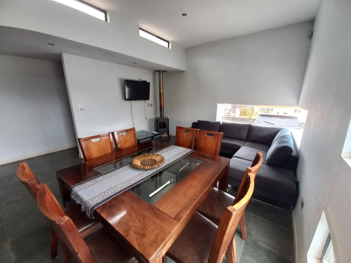 Exclusiva Casa Moderna En Mirasol, Confort Y Ubicación Ideal