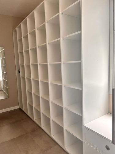 Venta De Casa De 2 Dormitorios En Pinar Sur A Una Cuadra Del Mar.