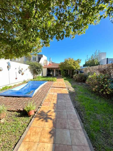 Casa En Venta En Quilmes Oeste