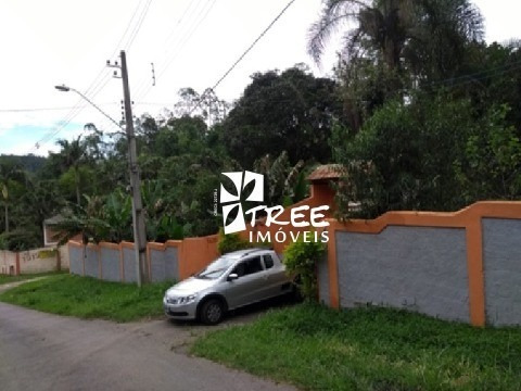 Imagem 2 de 6 de Venda Chacara Em Arujá Localizado No Mirante Estrada Dos Fernandes Com At: 12000 M² Distribuídos: Casa Sede: 3 Dormitórios Com Suíte E Banheiro, Cozin - Ch00059 - 3533131