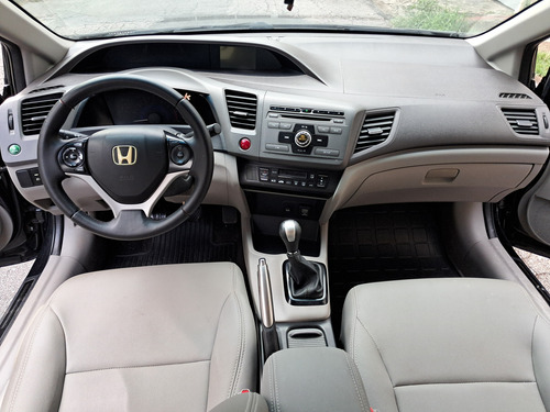 Honda Civic 1.8 Lxl Flex 4p