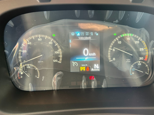 Atego 3033 - Emplacado - 0km