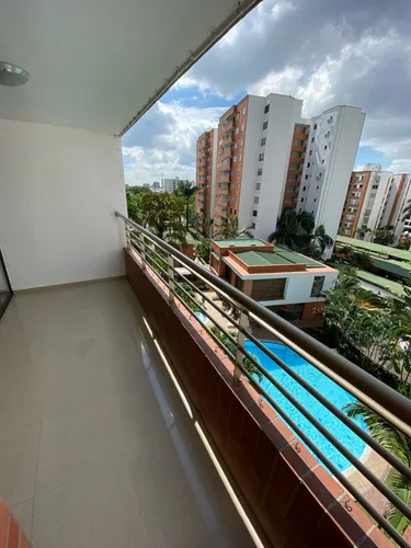 Apartamento En Arriendo En Urbanización La Flora. Cod A11591