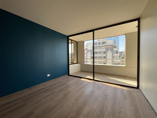 Recién Remodelado, Vista Despejada, Plaza Perú