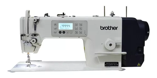 Maquina de Coser Brother CS7205 150 Puntadas
