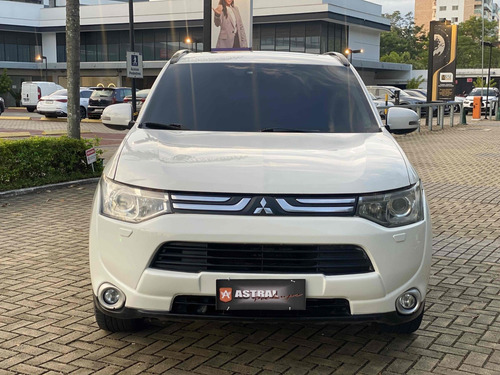 Mitsubishi Outlander 3.0 GT 4X4 V6 24V GASOLINA 4P AUTOMÁTICO