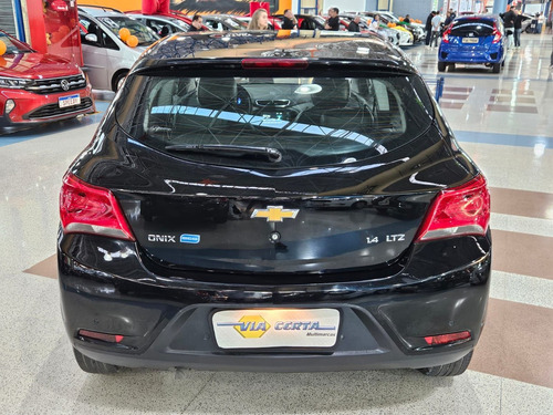 Chevrolet Onix 1.4 MPFI LTZ 8V