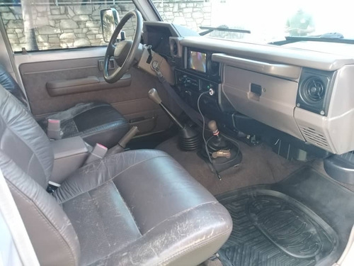 Imagen 10 de 17 de Toyota Machito Lx Sincronico 4x4