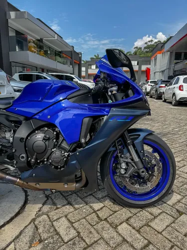 Yamaha Yzf R1 2022 Mt