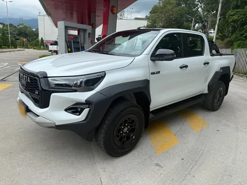 Toyota Hilux 2.8 Gr-S
