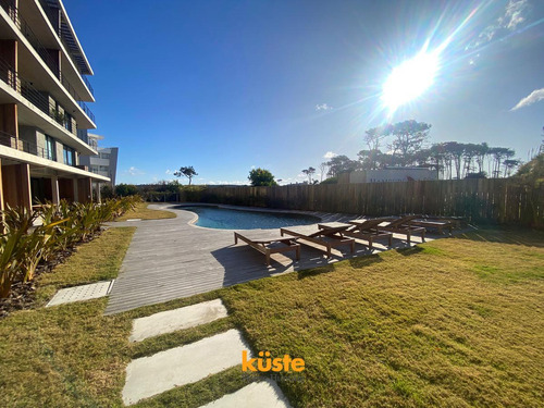 Imagen 26 de 30 de Penthouse A Estrenar En Manantiales