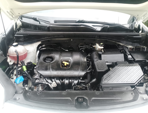 Kia Sportage 2.0 Lx At