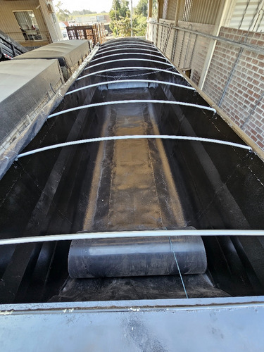 Vanderléia Pastre Basculante 45 M3 S/ Pneus