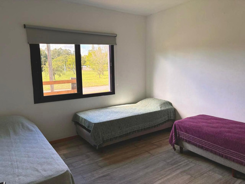 Moderna Casa A Estrenar (barrio Lomas Altas)