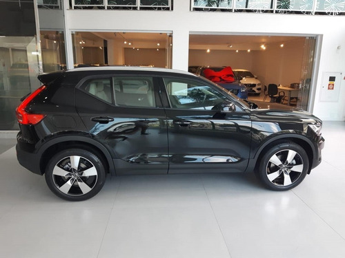 Imagem 11 de 15 de Volvo Xc40 2.0 T4 Momentum Awd Gaso Geartronic 2020/2020 0km