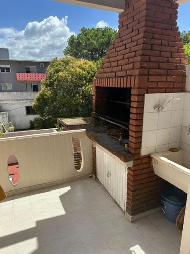 Departamento En Venta - 3 Dormitorios 2 Baños - Villa Gesell