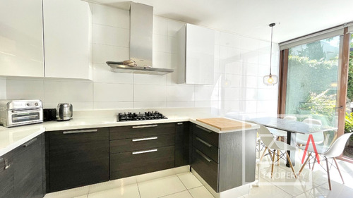 Mediterránea 450m2 Condominio La Dehesa 5d 5b - Ziw Property