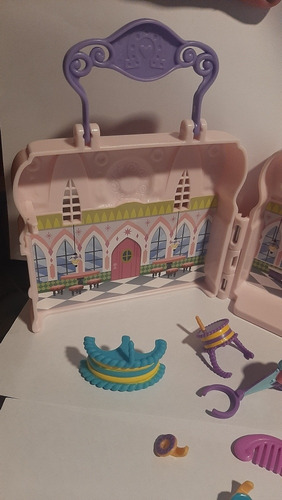 Imagen 4 de 5 de Playset Valija My Little Pony Pinkie Pie + Accesorios