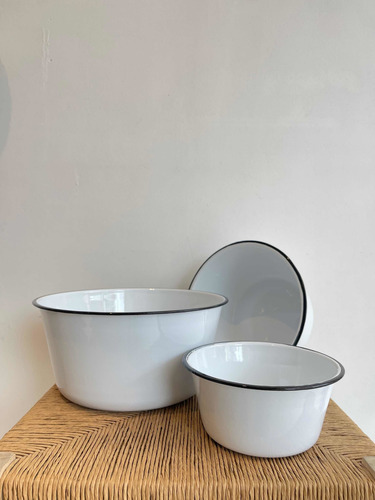Imagen 3 de 3 de Bowl Ensaladera Enlozada Chico Cocina Deco Diseño