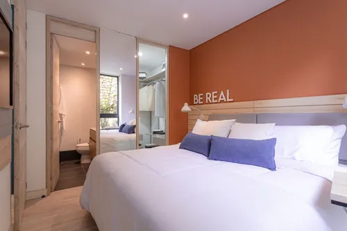 Apartamento En Venta En El Tesoro. Cod V10815