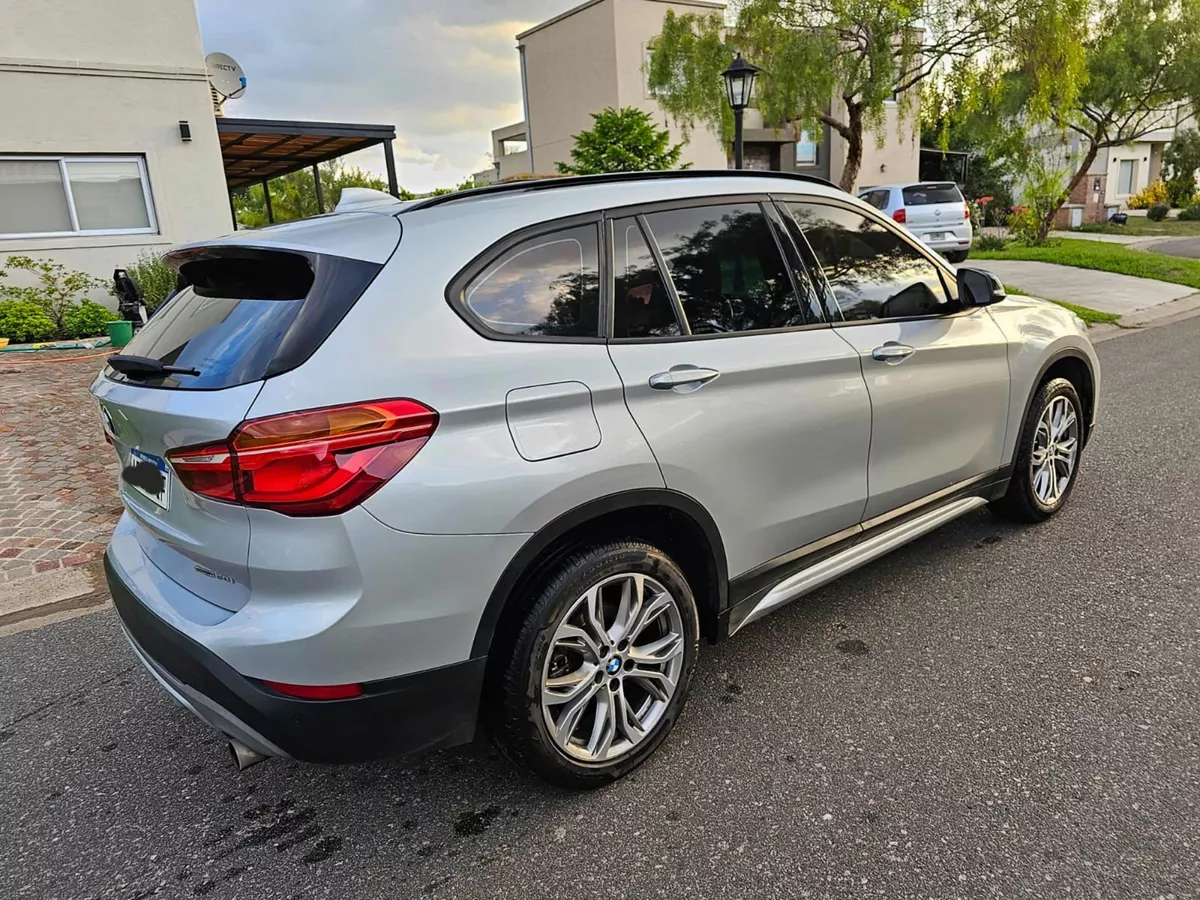 BMW X1 2.0 Sdrive 20i Msport X