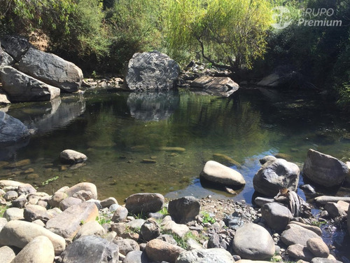 Parcela En Venta En Alhué 45,26 Ha